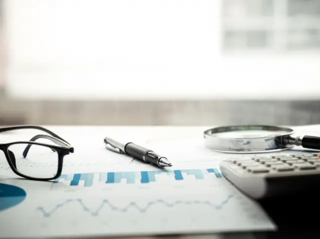 Financial graph analysis